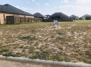 914 W Dawes Ave, Alton, TX 78573