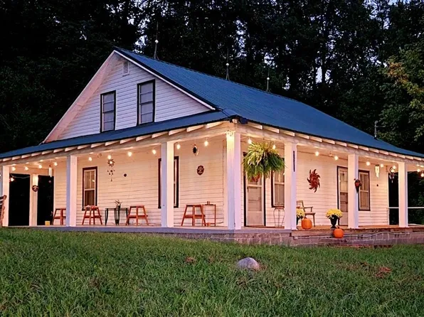 4677 Hooper Hwy, Cosby, TN 37722
