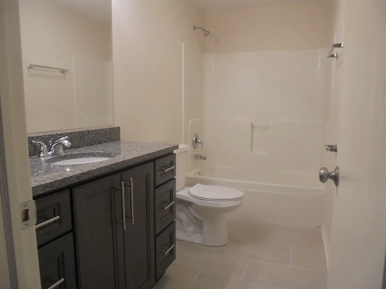 1511 Lotus Dr — Photo 33