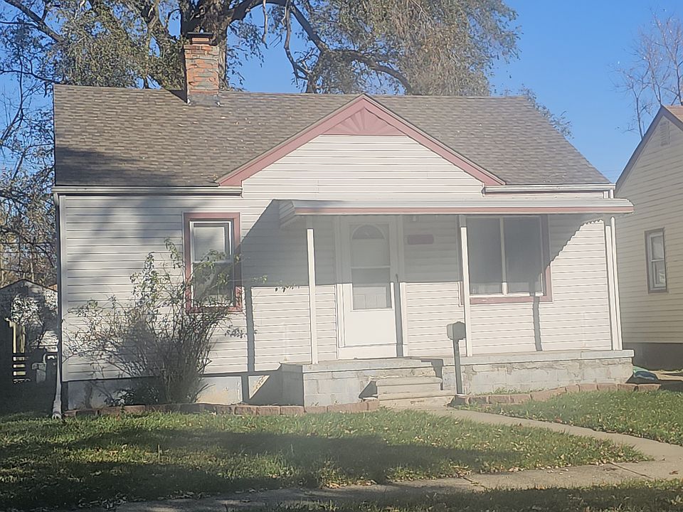 1st image of 1324 Gregory Ave