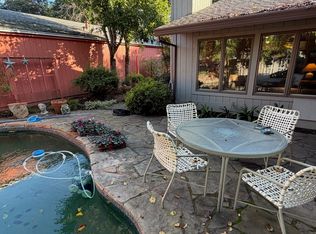 904 Pamplona Ave, Davis, CA 95616