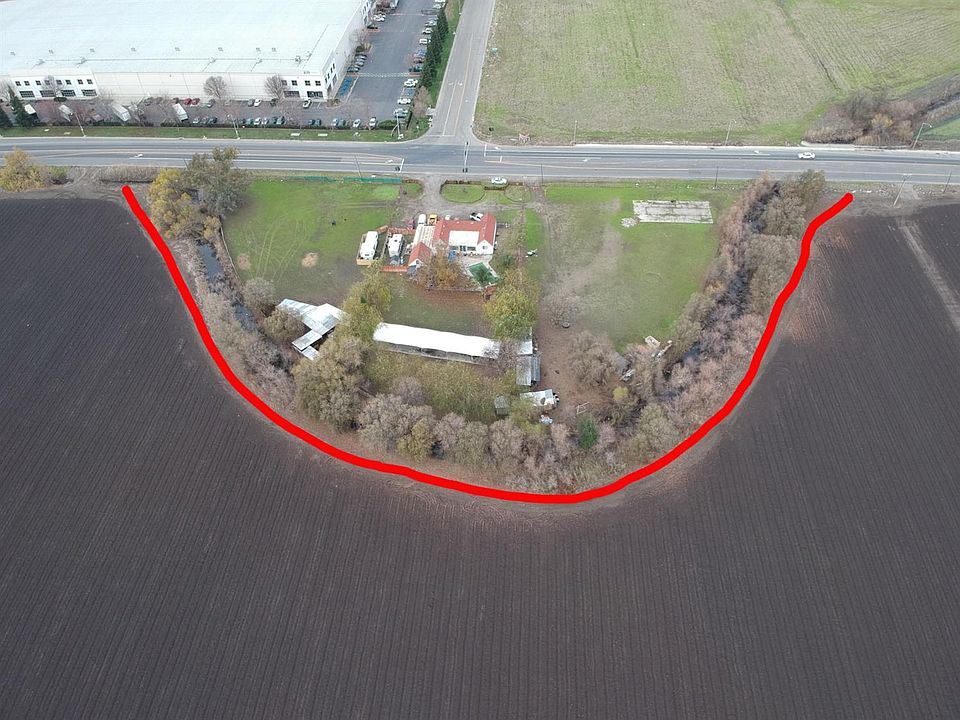 2nd image of 4832 E Arch Rd