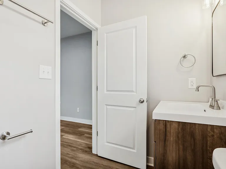 2805 N Talbott St #A — Photo 27