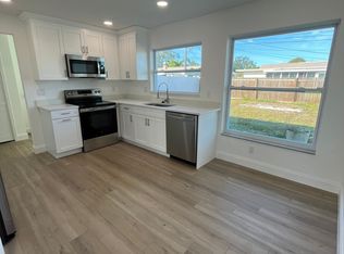 1723 62nd Pl S, Saint Petersburg, FL 33712