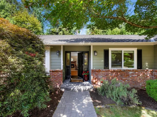 24124 NE 6th Place, Sammamish, WA 98074