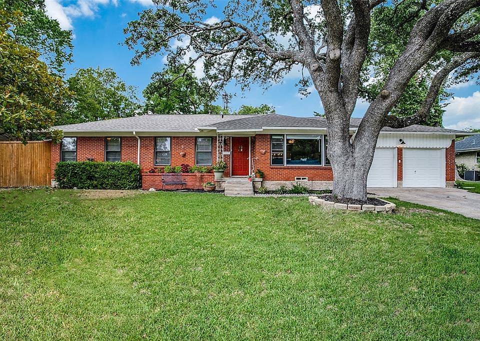 1st image of 9821 Cloister Dr