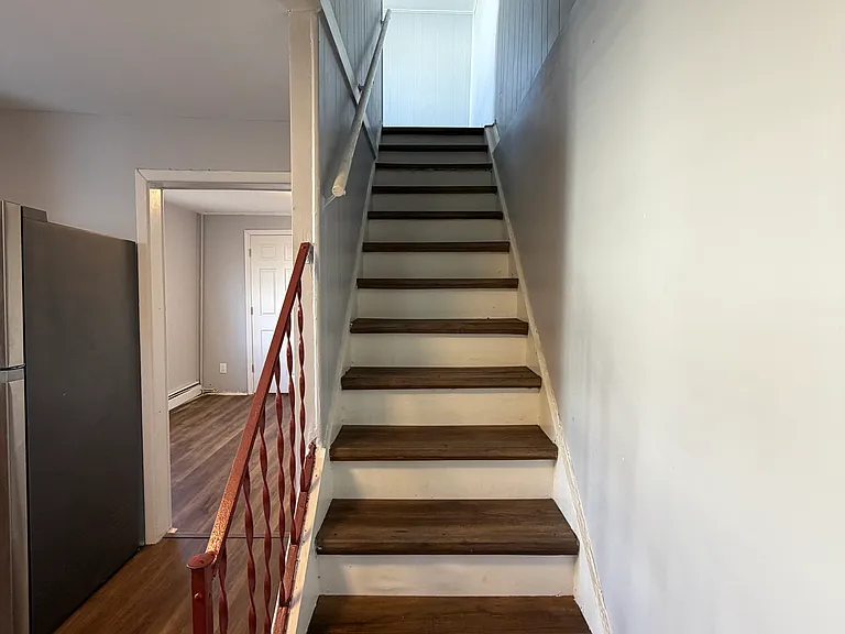 638 N 5th St #4 — Photo 11