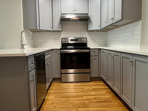 4th image of 2201 Jefferson St SW Unit N