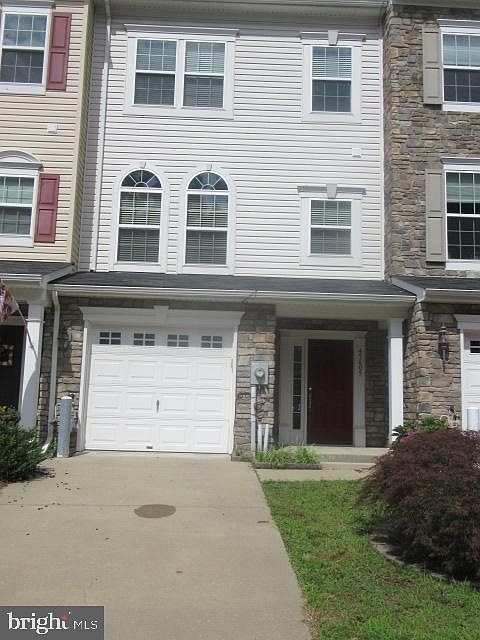 1st image of 45605 Catalina Ln