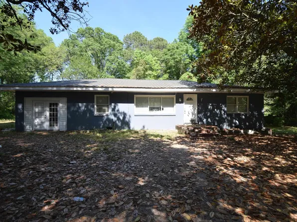 1207 Hampton Rd, Orangeburg, SC 29115