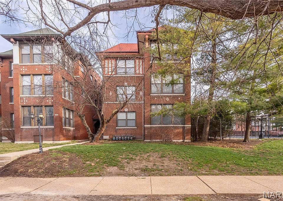 1st image of 5653 Waterman Blvd #1N