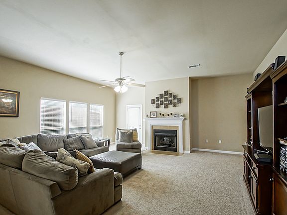 5th image of 11362 Buckingham Ave
