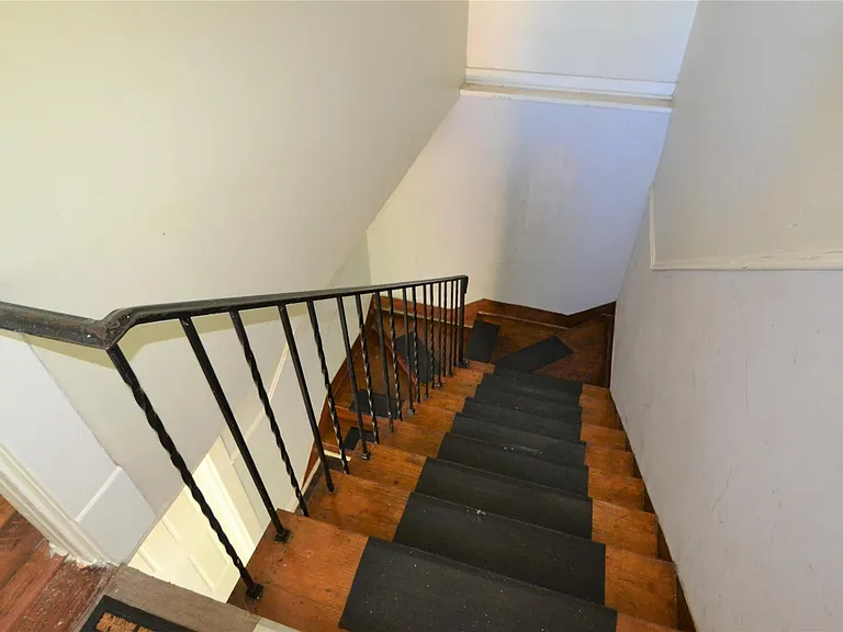 1517 Bonnie Brae St #4 — Photo 10