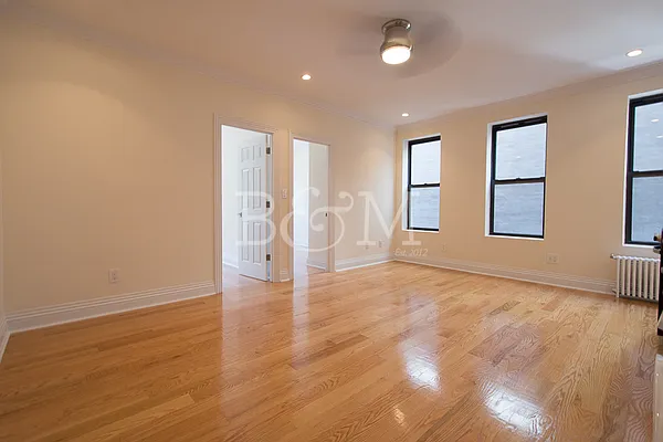 Rented by Brick&Mortar | media 10