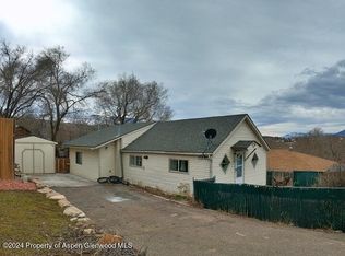 429 E 7th St, Rifle, CO 81650