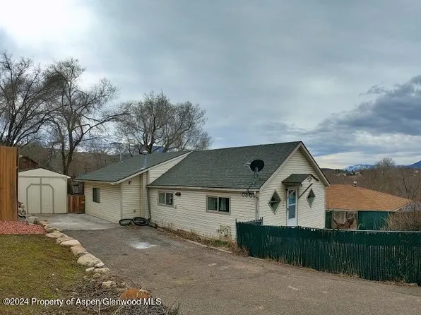 429 E 7th St, Rifle, CO 81650