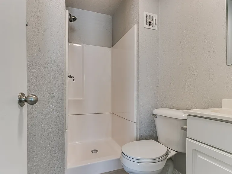 Bedroom 1 Bathroom