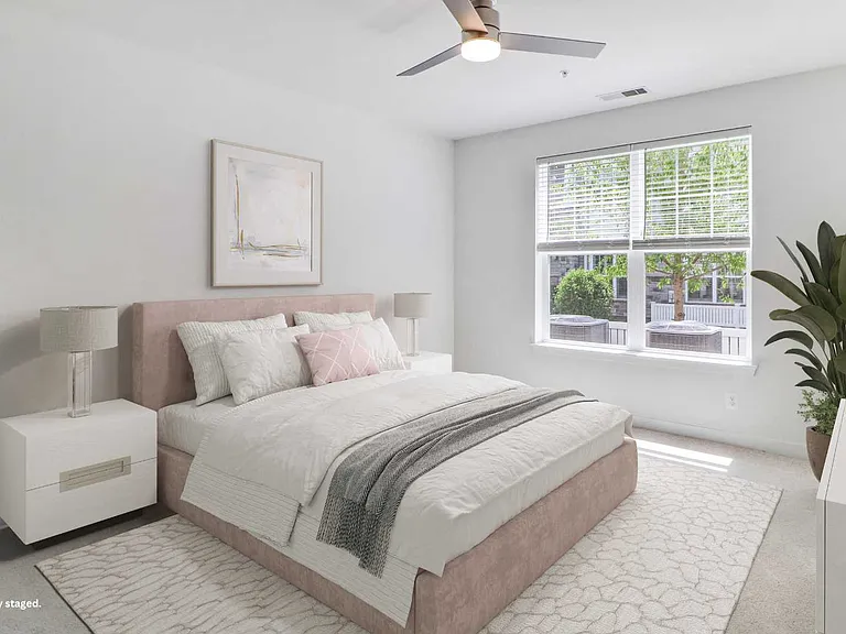 Avanti Luxury Apartments — Photo 6