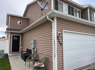 2729 Koven Dr, Rock Springs, WY 82901