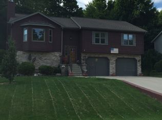 4033 Elaines Way, Slinger, WI 53086