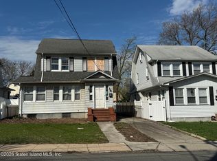 668 Bard Ave, Staten Island, NY