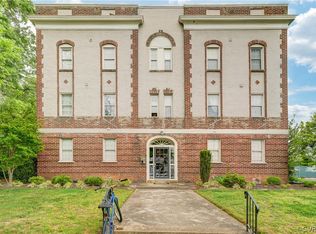 1112 Roseneath Rd #U10, Richmond, VA 23221