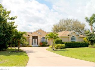 676 Morningmist Ln, Lehigh Acres, FL 33974
