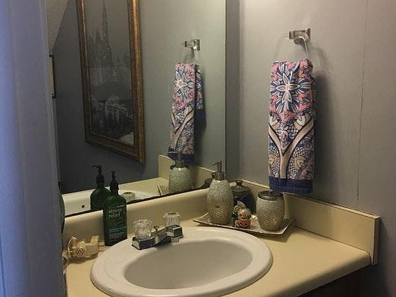 3rd image of 134 Montague Dr #134
