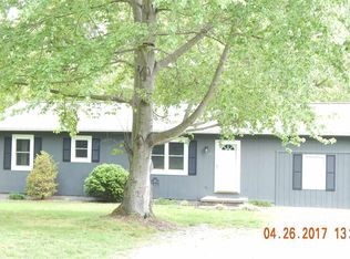 65 Howards Grove Rd, Calvert City, KY 42029