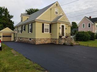 40 Howe St, Methuen, MA 01844