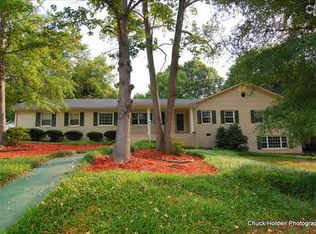 325 Yarmouth Dr, Columbia, SC 29210