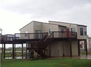 23147 Camino St, Galveston, TX 77554