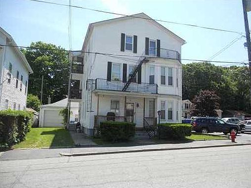 2nd image of 122 Transit St