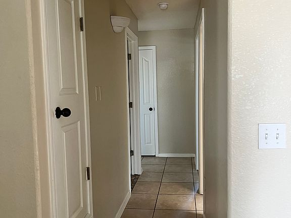 5th image of 3924 Tierra Zafiro Dr