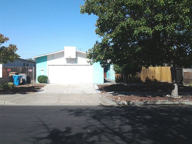 1st image of 843 Betlin Ave