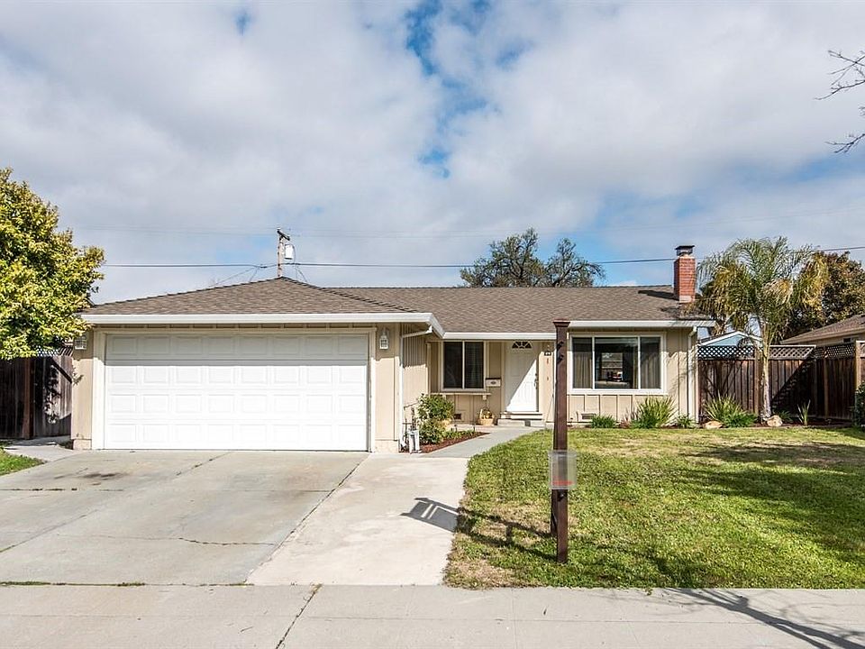 1st image of 519 Paiute Ln
