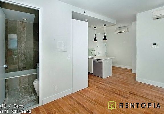 2nd image of 1433 De Kalb Ave #5B