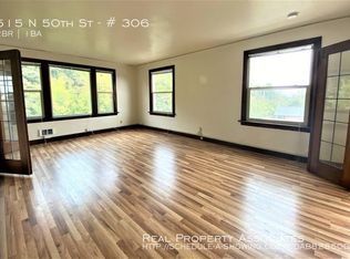 515 N 50th St #306, Seattle, WA 98103