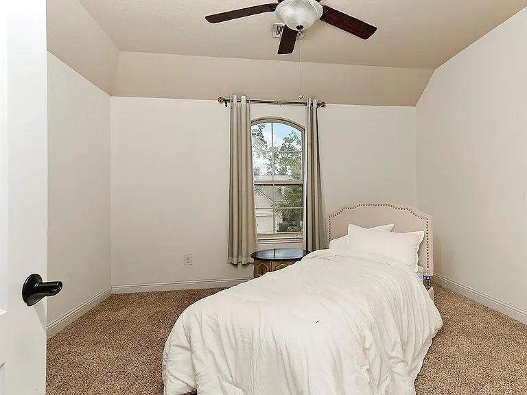27 Tioga Pl — Photo 25