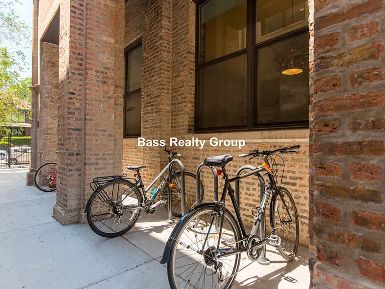 5021 N Kenmore Ave #204 — Photo 27