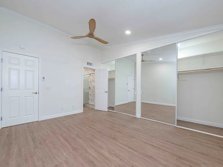 10419 Hayford St — Photo 11