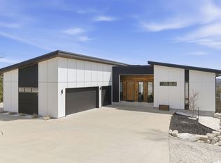 2 N Wilderness Trail, Kimberling City, MO 65686