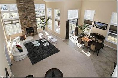 2nd image of 4750 Glengary Ln