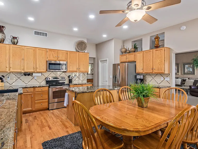 6768 W Via Montoya Dr — Photo 12