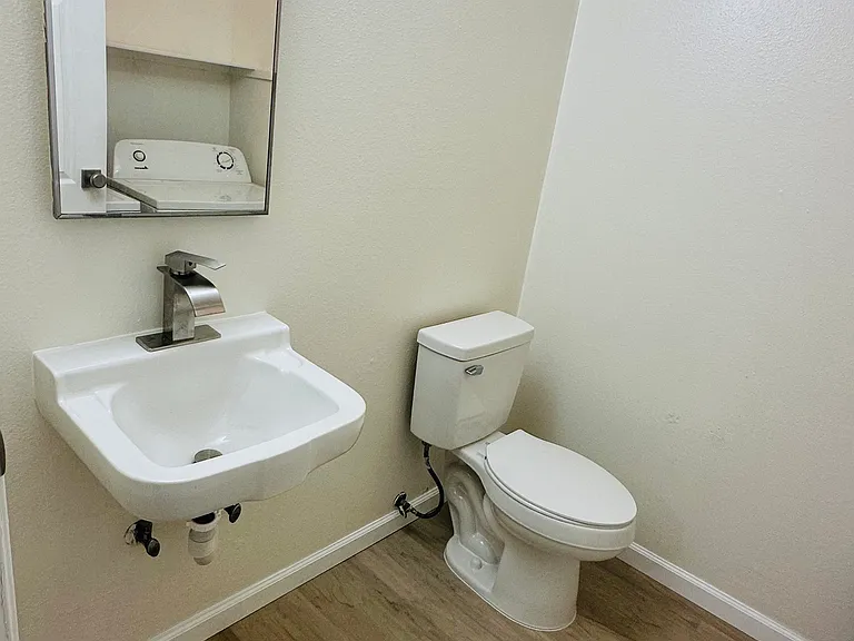 6019 Joaquin Murieta Ave #A — Photo 6