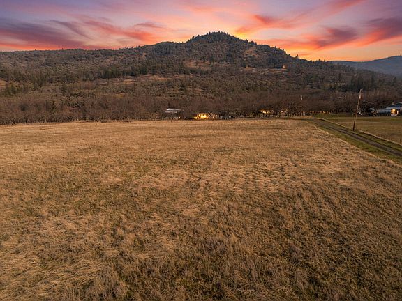 2nd image of 4477 E Antelope Rd