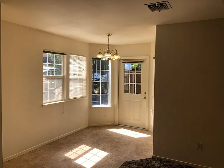 236 Depot St — Photo 3