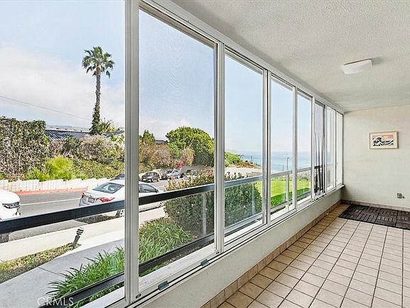 3rd image of 32759 Seagate Dr Unit 103