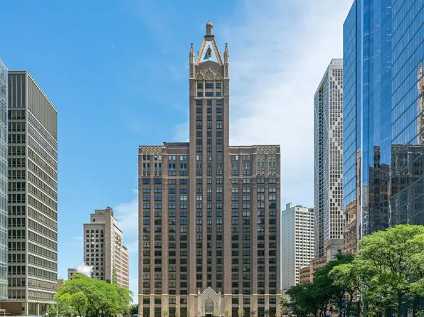 680 N Lake Shore Dr #920, Chicago, IL 60611