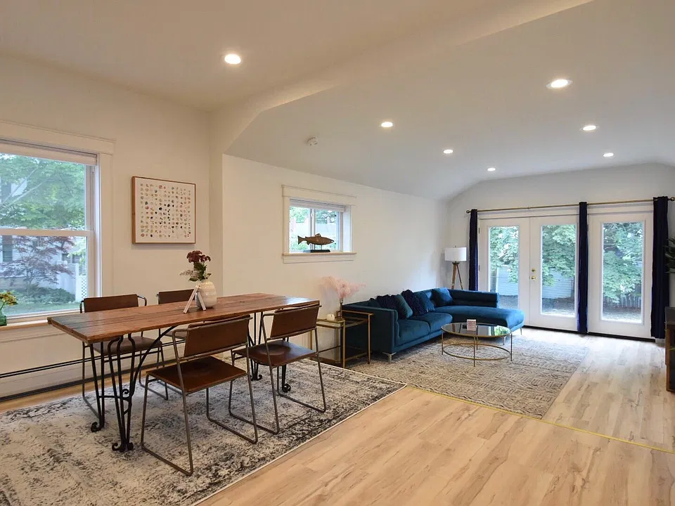 35 Cumberland St #3